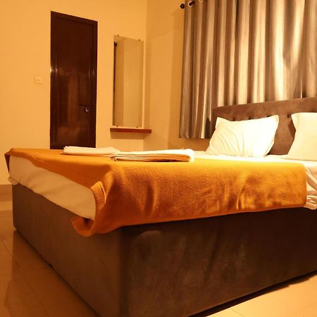 Hotel Aradhya Inn Deralakatte Mangalore Eksteriør bilde